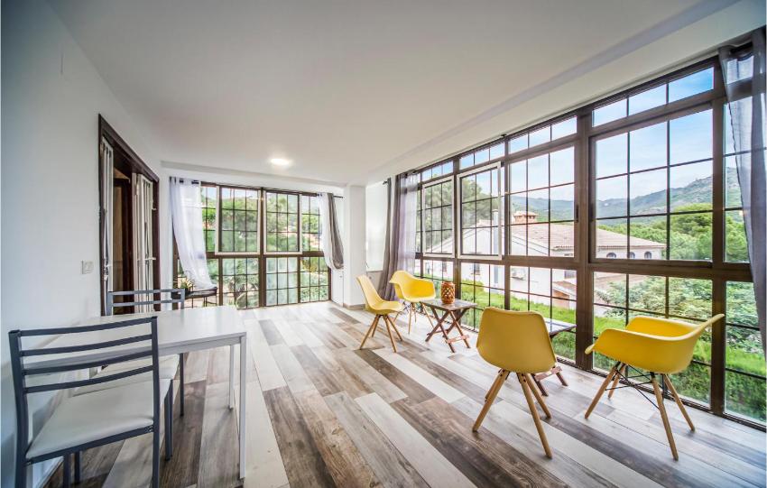 Stunning home in Benicasim with WiFi, Outdoor swimming pool and Swimming pool