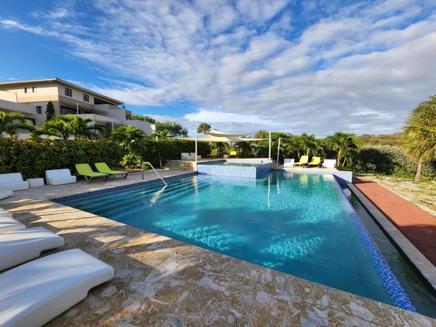 2BrApt#14 at GreenView Blue Bay-Family Friendly & Remote Working