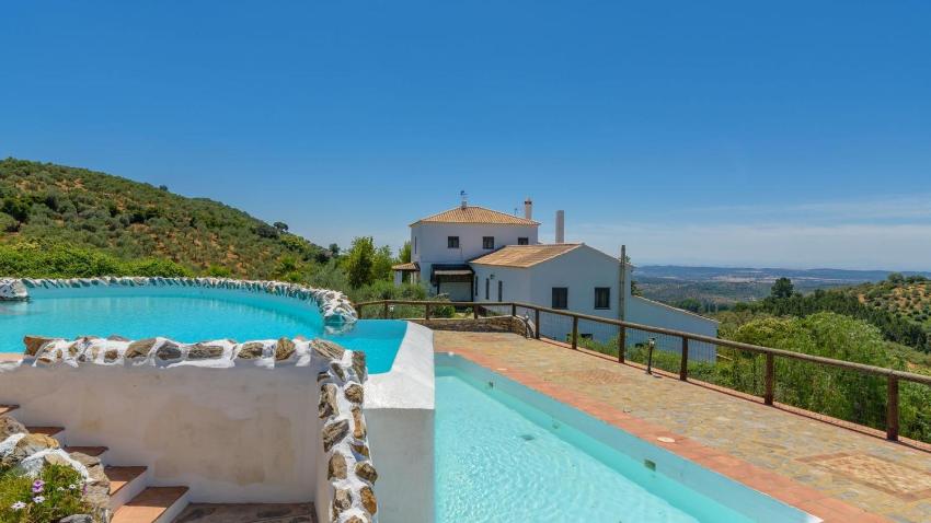 Alojamiento Rural Altabrida Constantina by Ruralidays