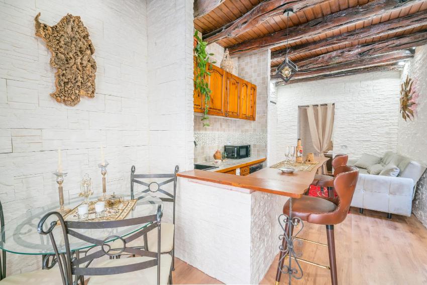 Il Ginepro sul Vico Villanova