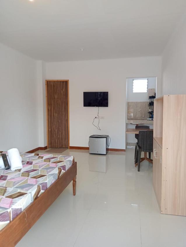 __APlaridel Inn Suites__