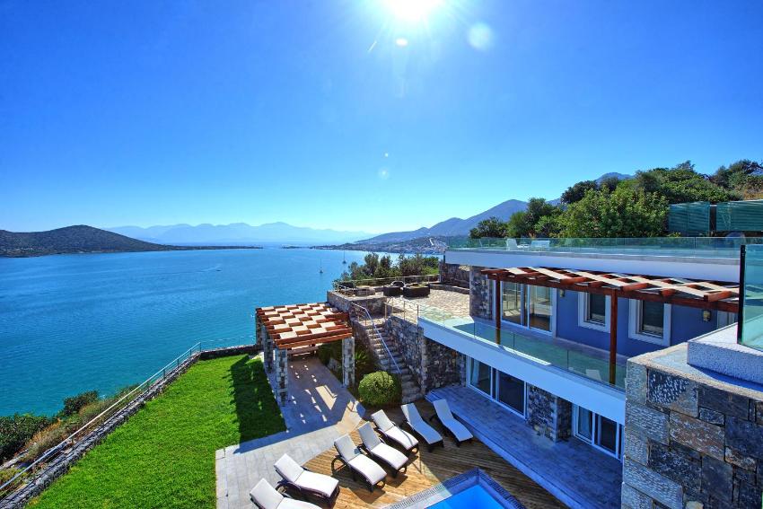 Villa Marina by MediterraneanVillas