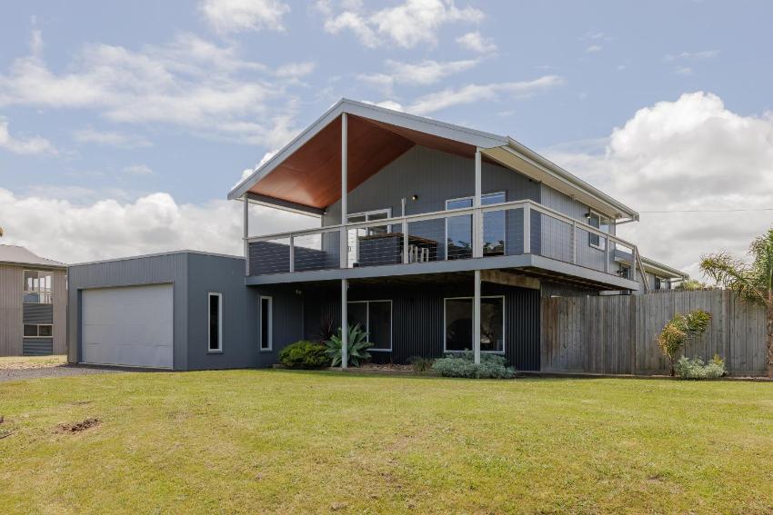 Island Getaway Cape Woolamai