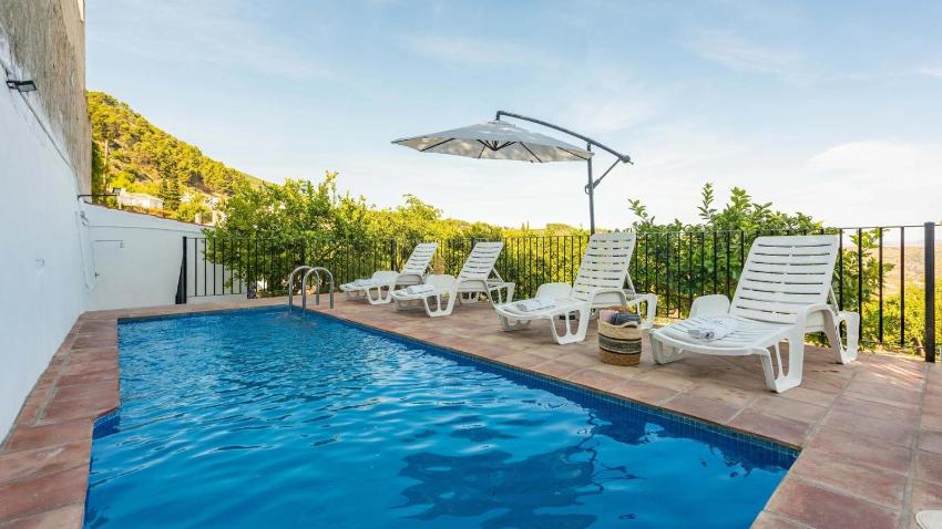 Casa Rural La Huerta Casarabonela by Ruralidays