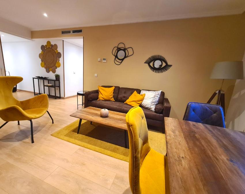 Apartamentos Dos Torres Vinyamar - Céntrico y cómodo