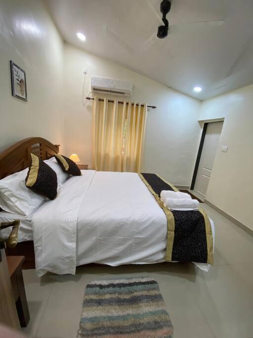 Cheerful 3 bhk Portuguese house with a/c & wifi