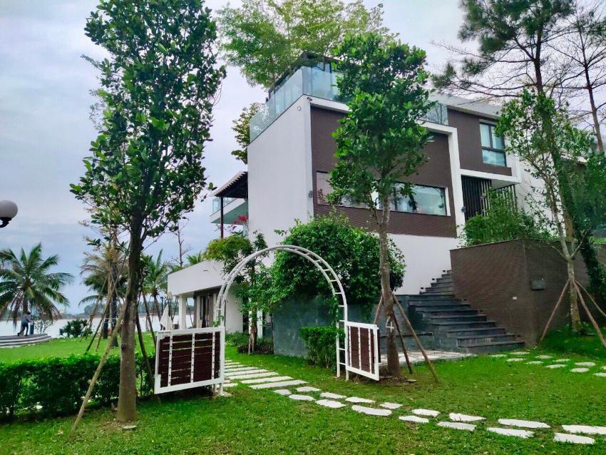 Luxury Skylake Villa - Flamingo Đại Lải