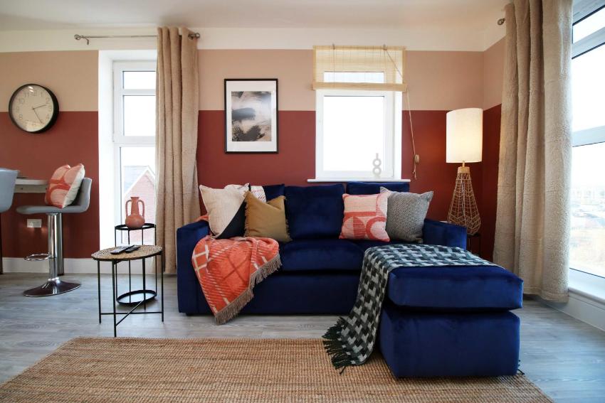 Stylish modern retreat overlooking Poole Quay