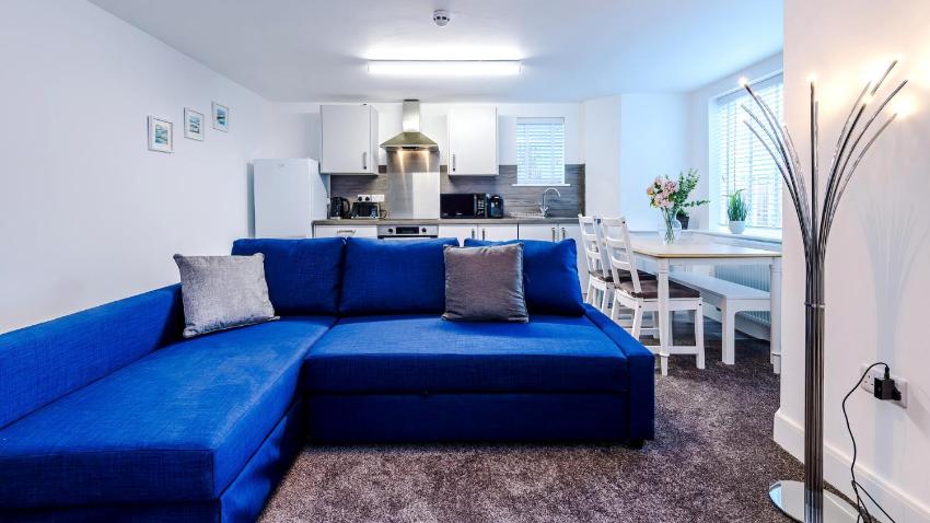 Stylish Modern Apartment in Conwy