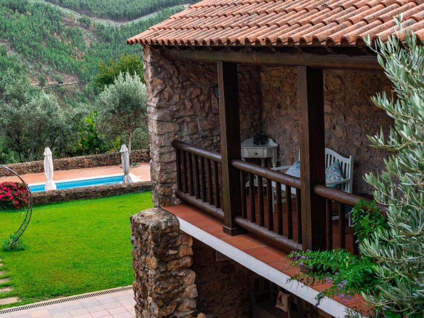 Casas Do Favacal - A traditional Xisto house