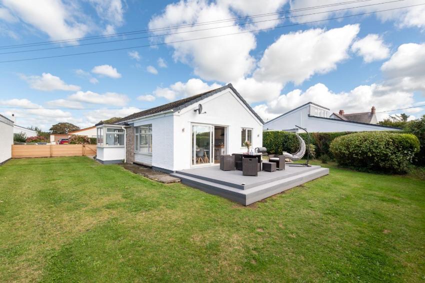 3-Bed house in Llanfaelog near Rhosneigr