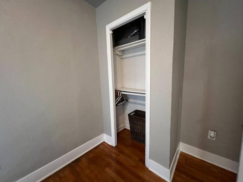 Roomy single bedroom with a huge back yard