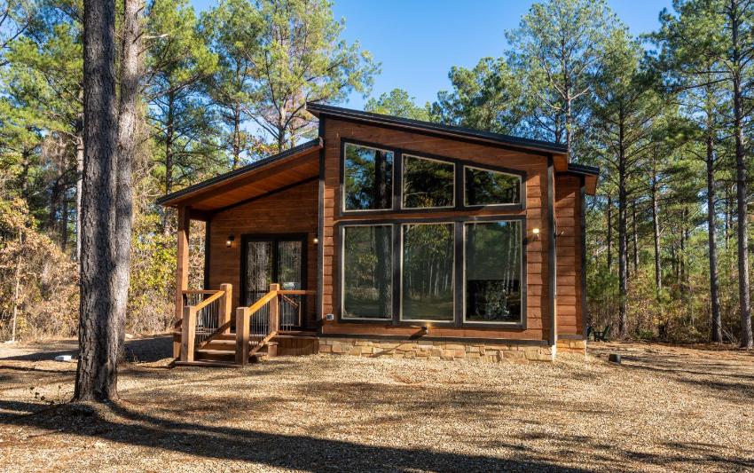 New Offline Family Cabin, Luxury Amenities