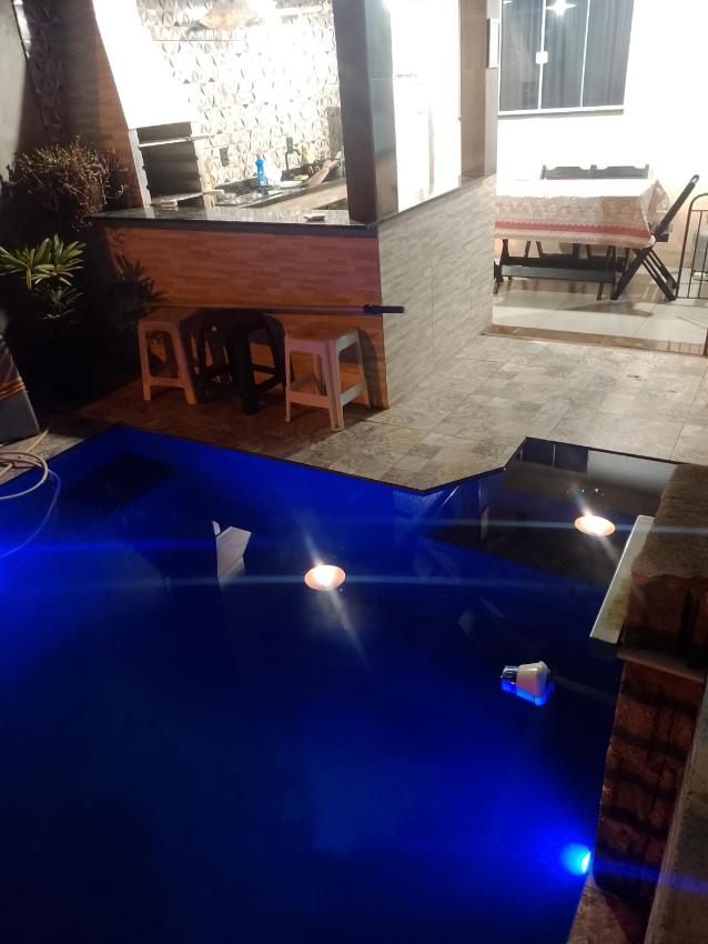 Casa agradável com piscina, Praia Grande/São Chico