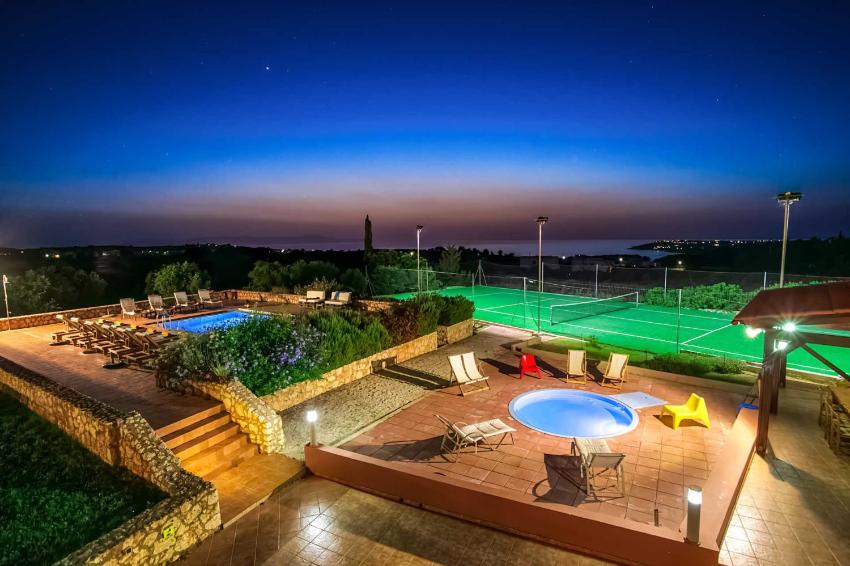 Villa Horizon by Villa Plus