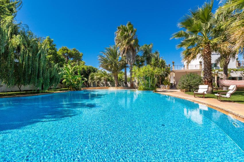 Villa Torre Bianca by Perle di Puglia