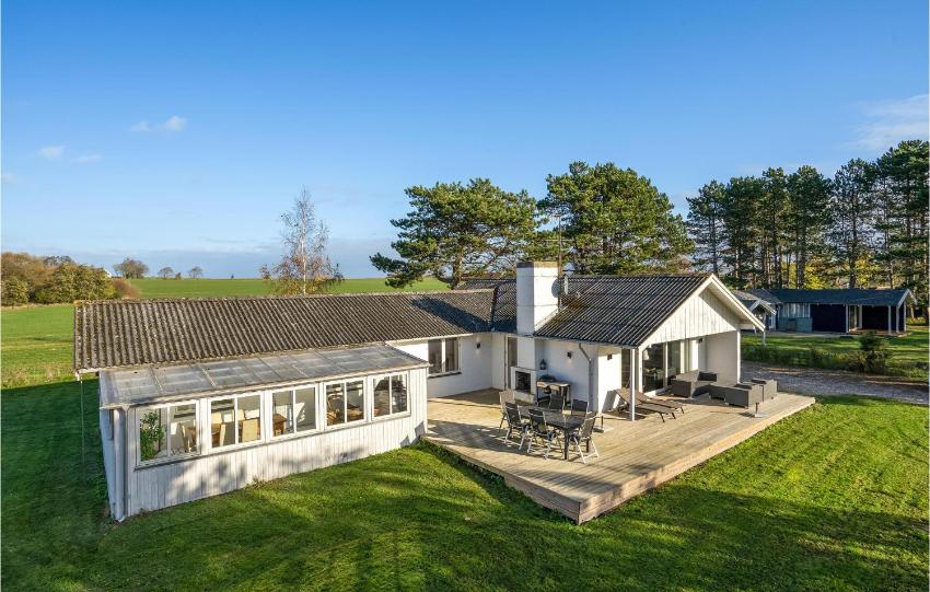 Awesome home in Grlev with WiFi and 4 Bedrooms