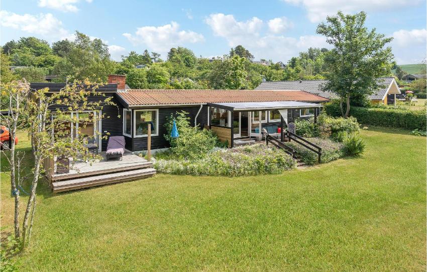 Beautiful home in Frevejle with 2 Bedrooms and WiFi