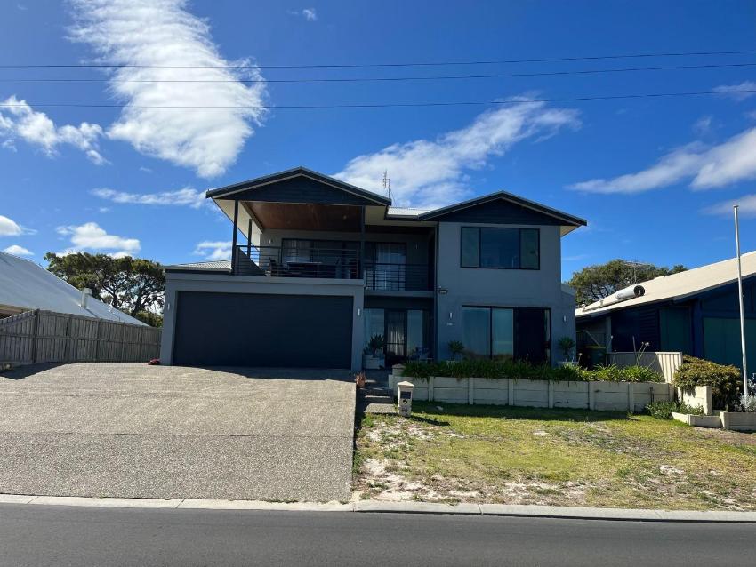 Wonnerup Beach Views