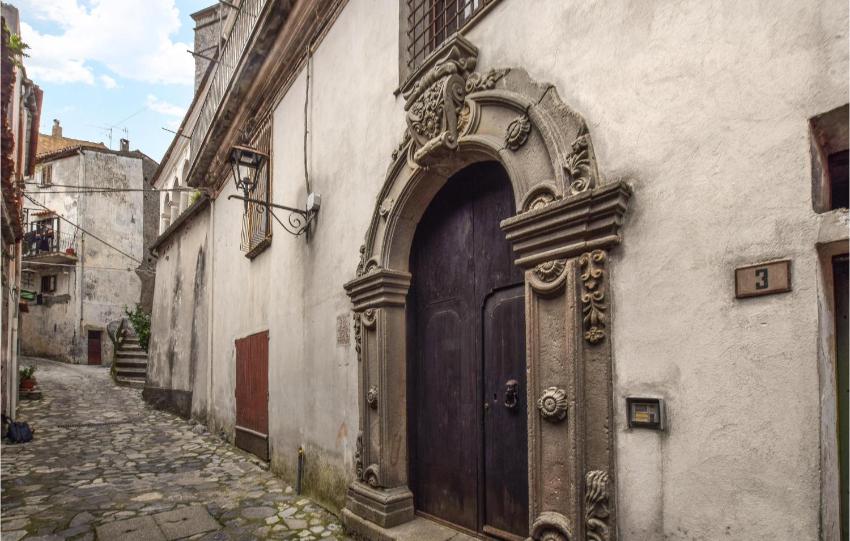 Beautiful apartment in Aieta with 2 Bedrooms and WiFi