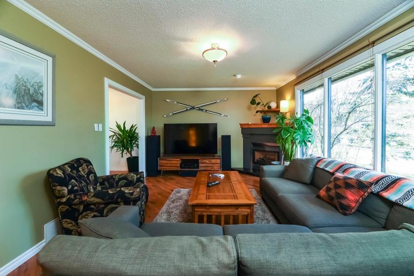 NN - The Klondike - Riverdale 2-bed 1-bath