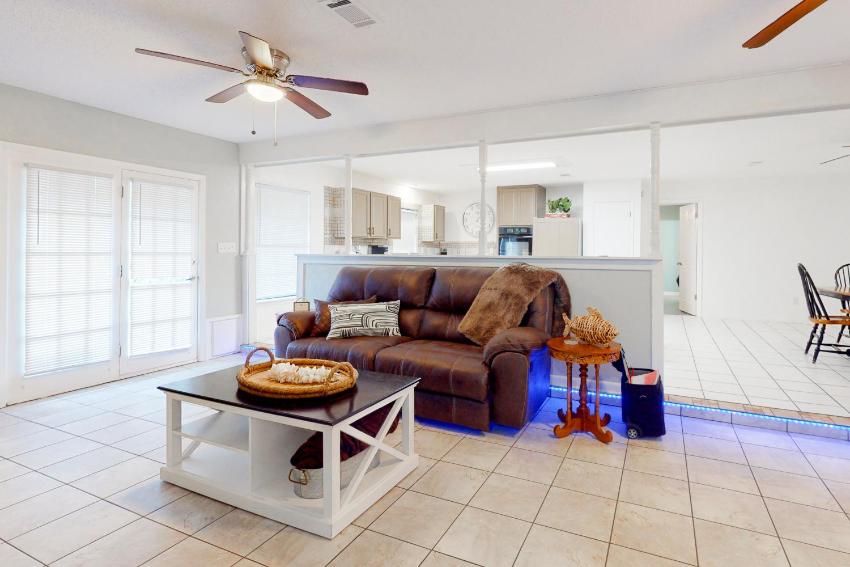 Sea Breezing - Apt A