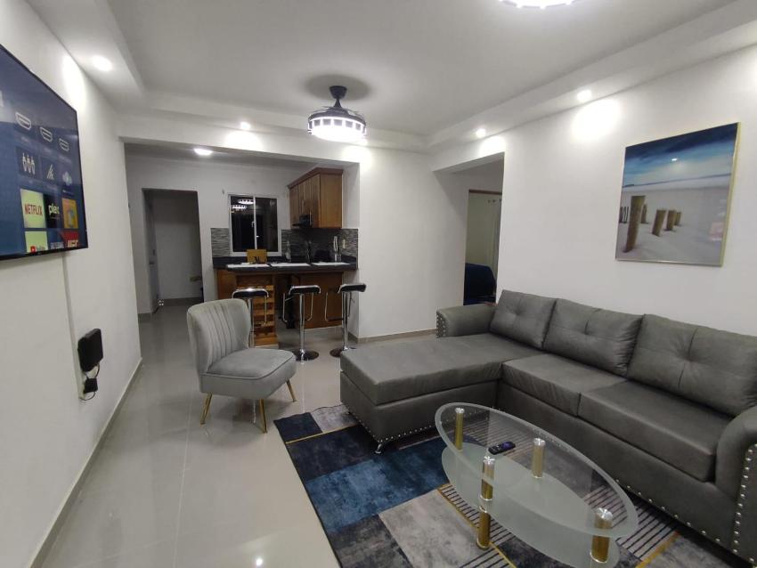 ELEGANT APARMENT WITH POOL