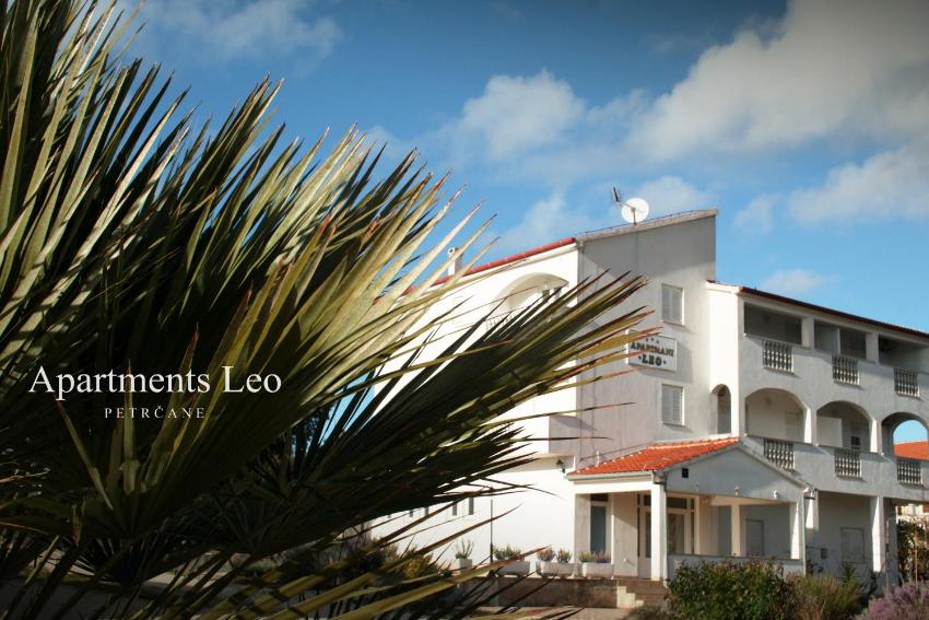 Apartments Leo