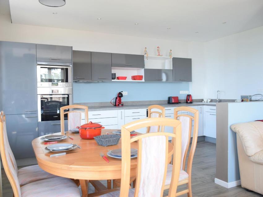 Appartement Évian-les-Bains, 4 pièces, 6 personnes - FR-1-498-48