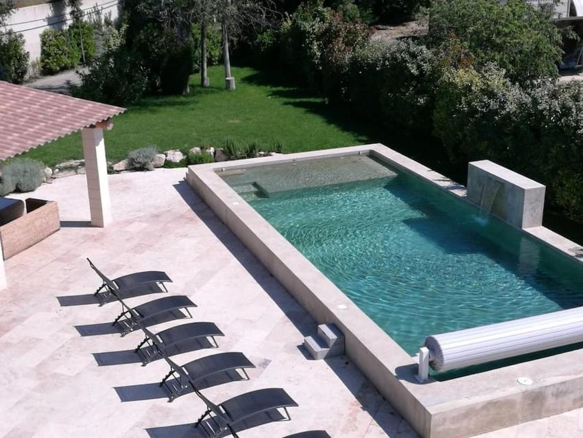 Maison de 6 chambres avec piscine privée, jardin aménagé et wifi à Pernes-les-Fontaines