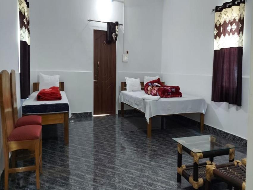 Falcon Jungle Resort