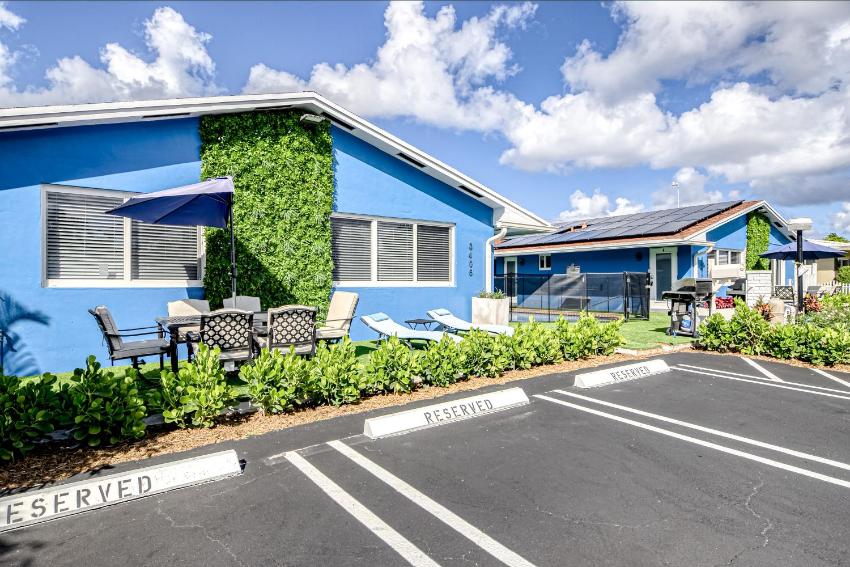 Hillsboro Shores Hideaway