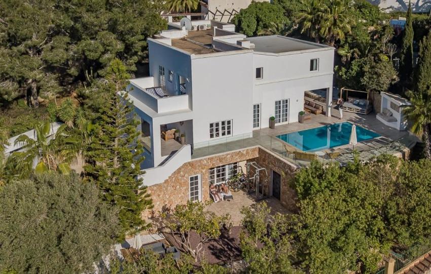 SeaRenity Talamanca Heights -Luxury Villa near Sea