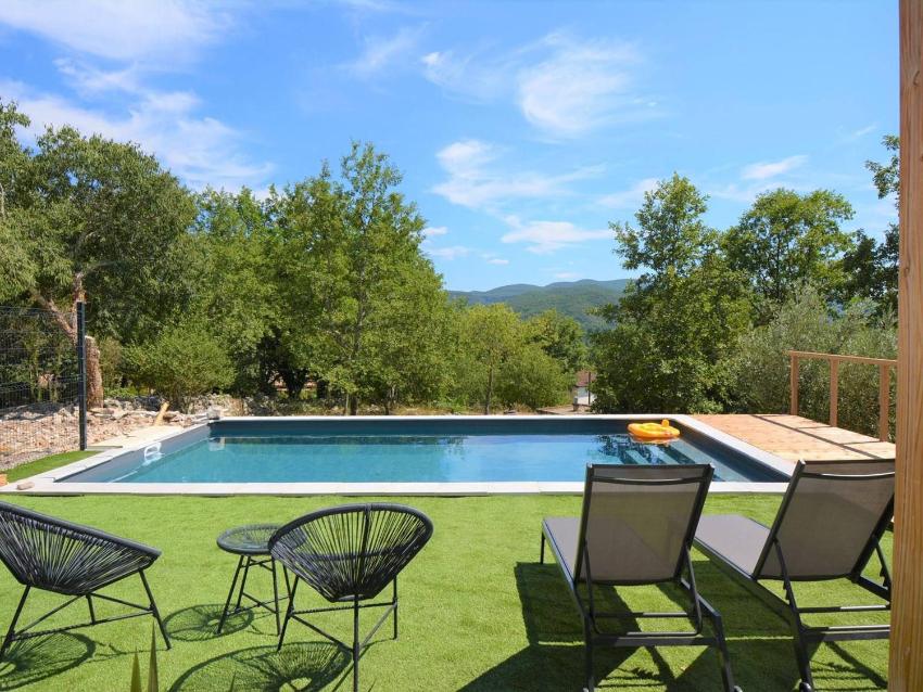 Maison Saint-Alban-Auriolles, 5 pièces, 8 personnes - FR-1-382-139