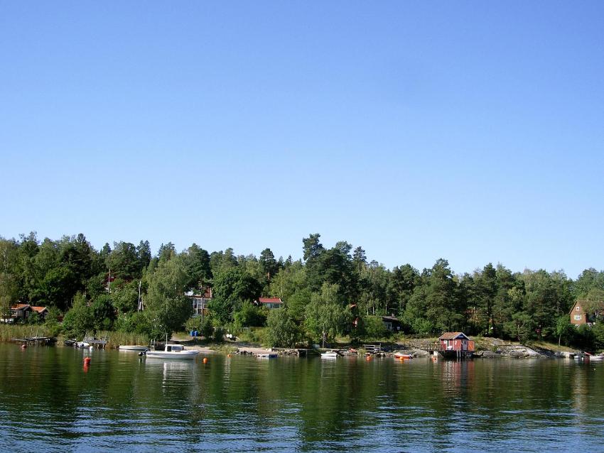 Nice summer house near the sea on Lidingo