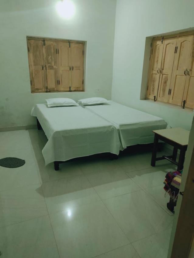 Buddha Ashram Guest house