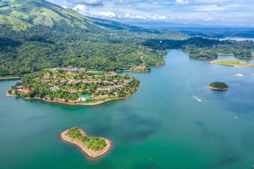 MOUNTAIN SHADOWS RESORTS