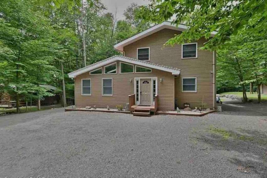 New 3 Bears Lodge close to Kahalari and Camelback!