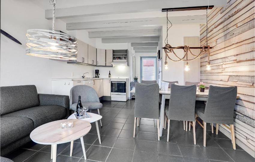 Beautiful apartment in Hadsund w/ 3 Bedrooms