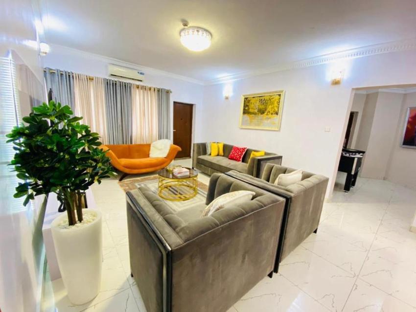 luxury 3 bedroom apartment Lekki