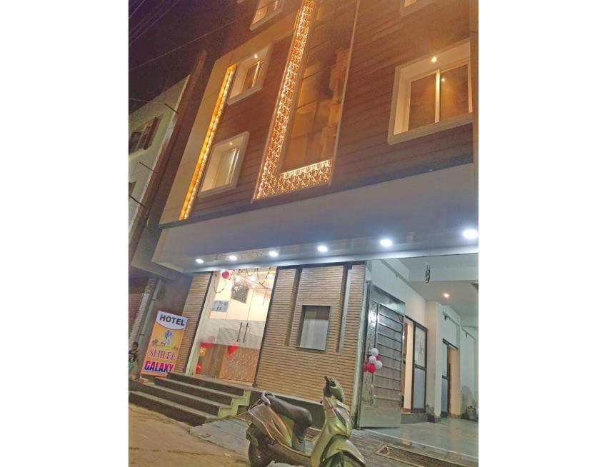 Hotel Shree Galaxy, Kanpur