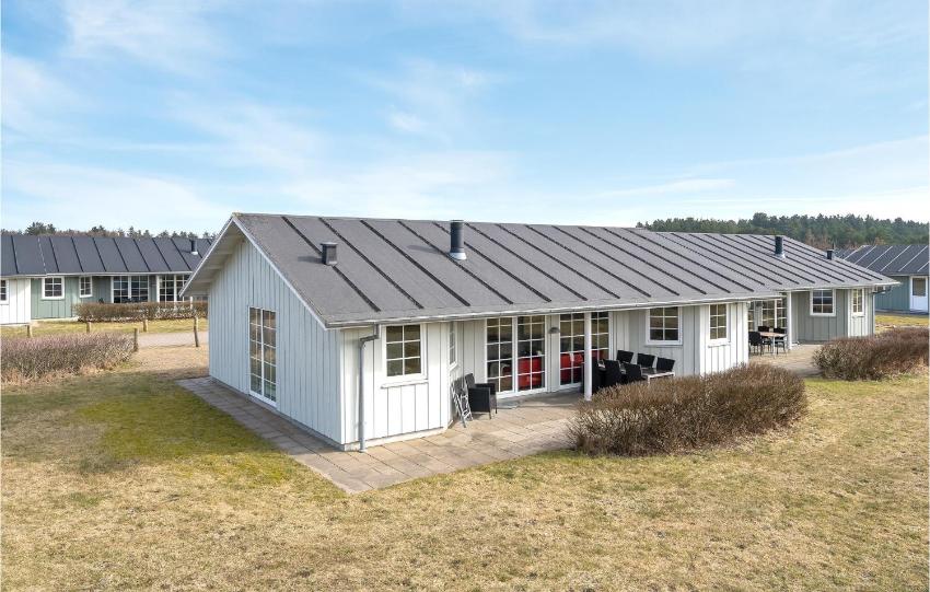 Amazing home in Nrre Nebel with 3 Bedrooms, WiFi and Indoor swimming pool