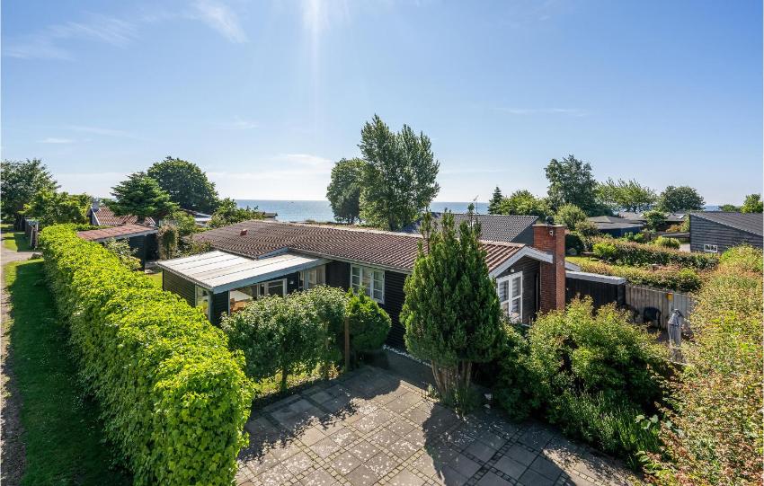 Amazing home in Rdvig Stevns with WiFi and 3 Bedrooms