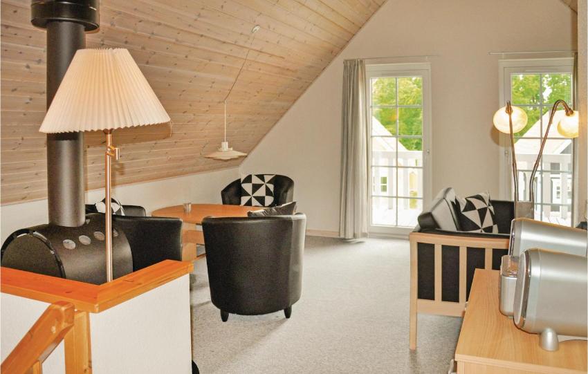 Four-Bedroom Holiday home with a Fireplace in Gråsten