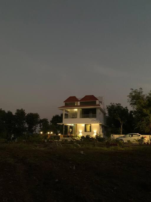 Red Rose Farms Farm Stay