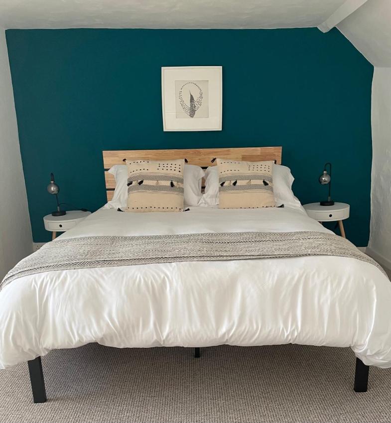 The walled garden, church cottage