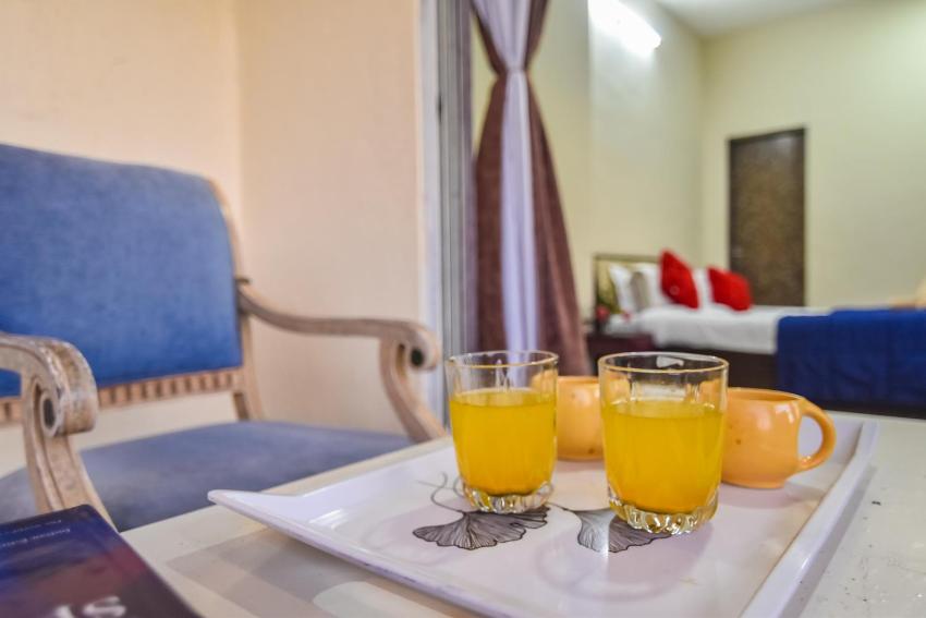 EMPYREAN STAYS ll VERONICA VILLA ll 4BHK ll AC ll POOL ll FREE WIFI