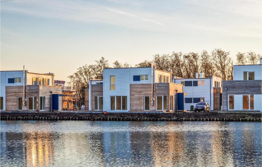 Amazing home in Tossens with WiFi and 2 Bedrooms