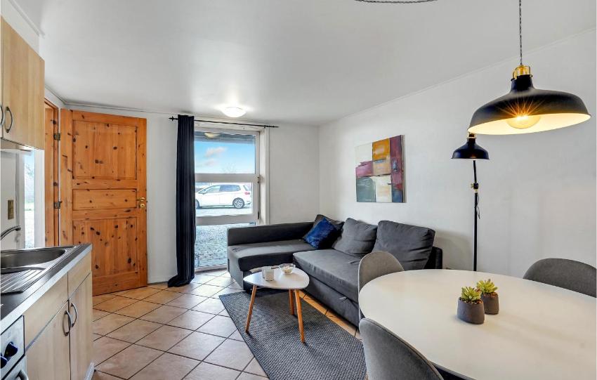 Awesome apartment in Hjer with 1 Bedrooms and WiFi