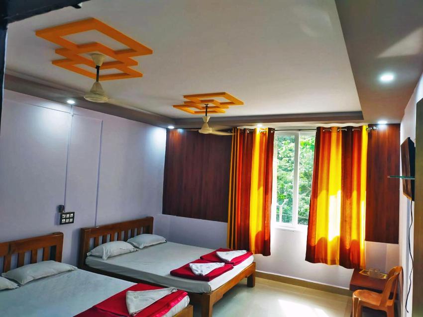 STAYMAKER DSilva Dandeli Lodge